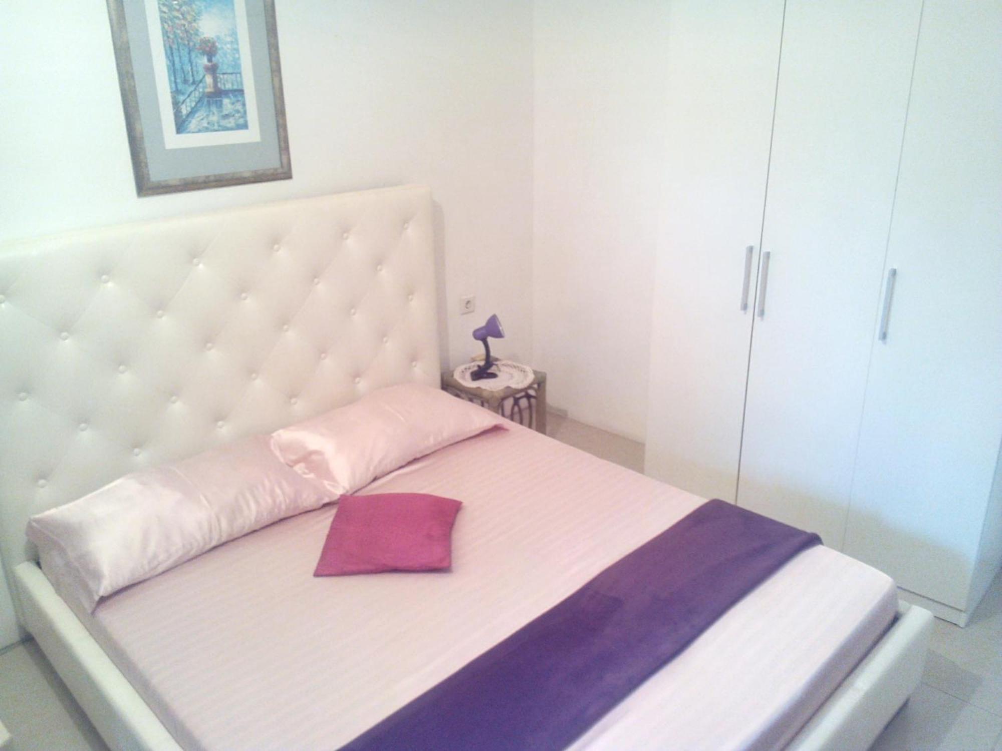 Collins Apartments Pula Room photo